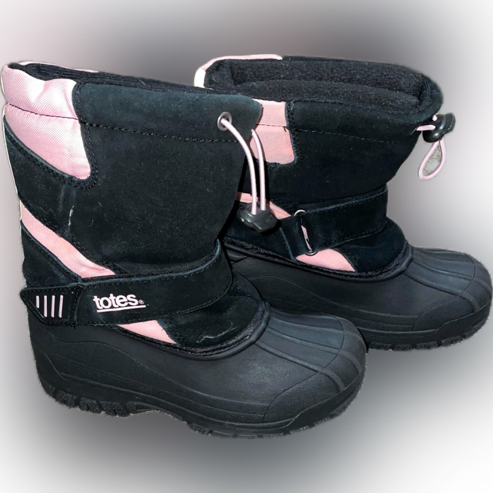 Girls size 1 Snow Boots